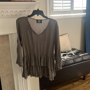 green/grey boutique shirt
